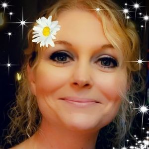 Meet your Posher, Angie